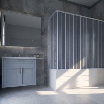 Box vasca angolare con apertura laterale scorrevole in PVC bianco. Cabina sopravasca da bagno a soffietto alta 150 cm con estensibilità 170÷70 cm.