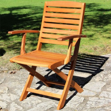 Sedia in legno pieghevole da giardino con braccioli, set due poltrone richiudibili pieghevoli da esterno per terrazzo. Dimensioni 54x54x90h cm.