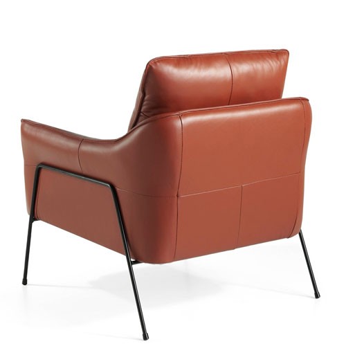 Poltrona Angel Cerda Rivestita In Pelle Di Vacchetta E Gambe In