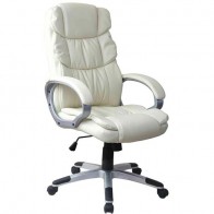 Sedia scrivania in ecopelle girevole. Poltrona direzionale ufficio beige, con braccioli e ruote.