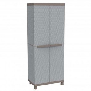 Armadio Terry Crattan da esterno con 3 ripiani regolabili e due ante effetto rattan. Armadietto multiuso da giardino in polipropilene, misure 170x68x39 cm.