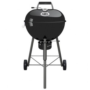 Barbecue a carbone Outdoorchef con griglia di cottura in acciaio inox. Il BBQ Kensington 570C  a carbone è ideale per le grigliate in giardino e in campeggio. 