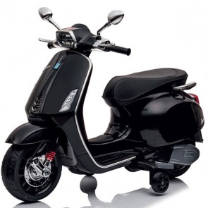 Vespa per bambini elettrica Piaggio nere con batteria 12 volt, scooter elettrico per bambino con rotelle e sedile.