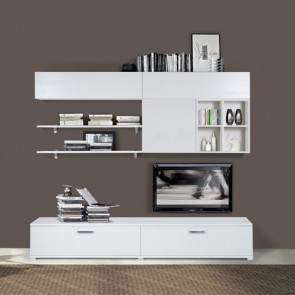 Parete attrezzata soggiorno bianca con ante a ribalta. Mobile porta TV sospeso bianco frassinato, ideale anche come arredamento cucina.