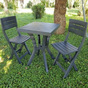Set da giardino con tavolo in resina antiurto e 2 sedie pieghevoli, tavoli e sedia antracite da esterno per terrazzo.