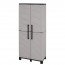 Armadio portascope da esterno a due ante con ripiani regolabili. Armadietto multiuso da giardino in resina, misure h169x68x37 cm.