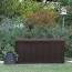 Box Keter da giardino in resina marrone. Baule porta attrezzi rinforzato, ideale per riporre accessori per la piscina o per qualsiasi esigenza in giardino.